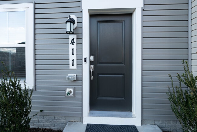 Front Door - 411 18th Ave