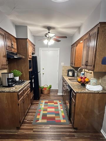 Photo - 10546 Mapleridge Dr