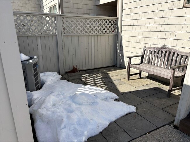 Photo - 78 Windward Ln