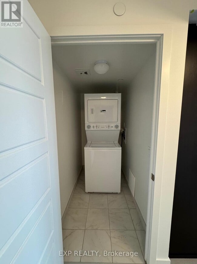 Photo - 1010 Sandy Beach Rd Unité 1801