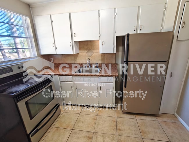 Building Photo - 11620 Charlie Rd Unit #4