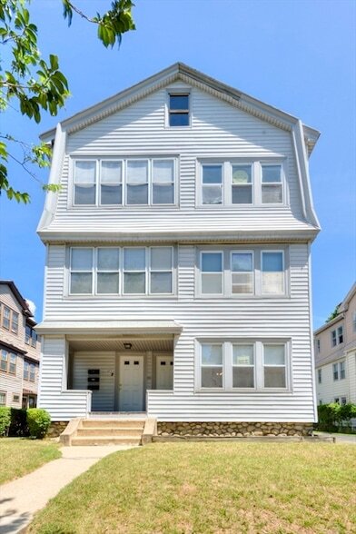 Photo - 377 Chandler St Unit 1