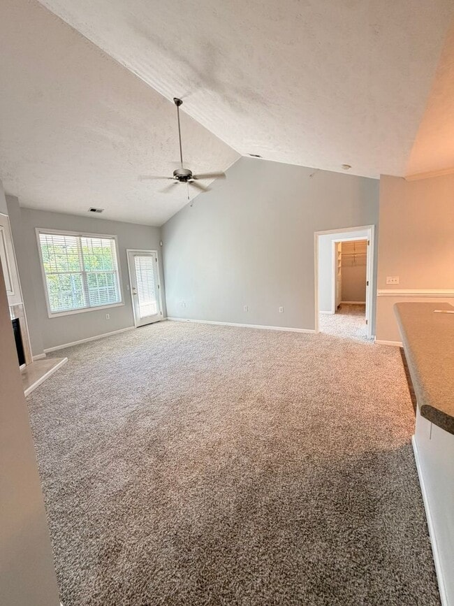 Photo - 649 Brandermill Rd