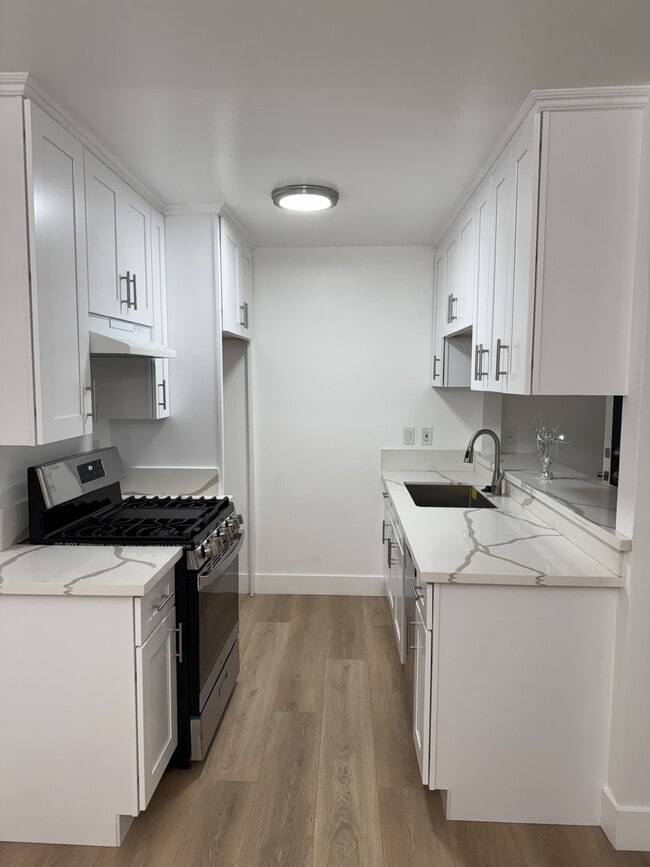 1 bedroom kitchen