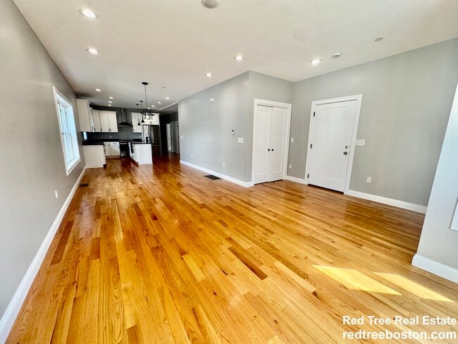 Photo - 17 George St Unit 1