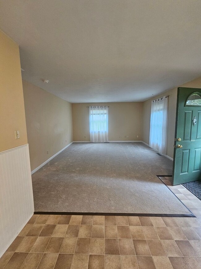 Photo - 3 Bedroom House Available July 15, 2026
