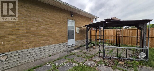 Photo - 222 SIXTH AVENUE