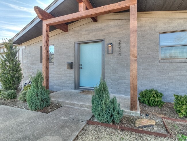 Building Photo - 2524 NW 52nd St