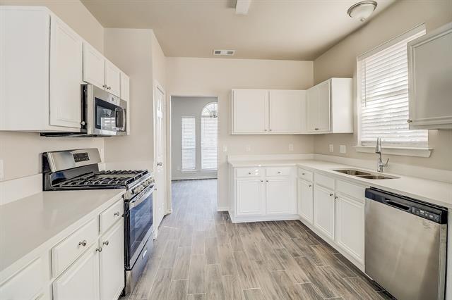 Photo - 715 S Parks Dr