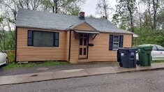 Photo - 1121 College Ave House