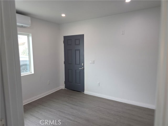 Photo - 5417 Baltimore St