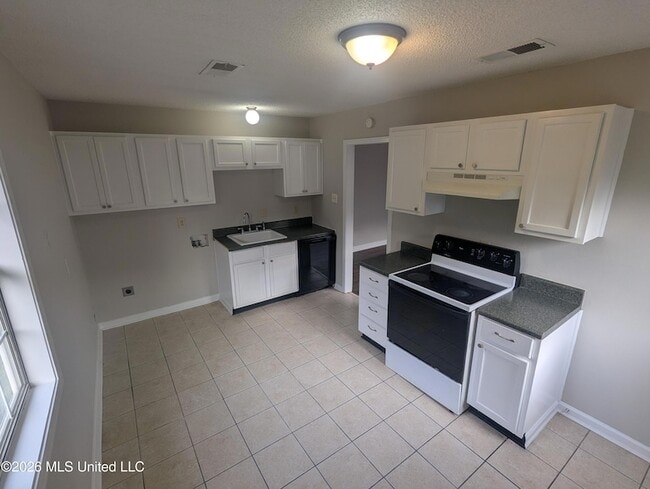 Photo - 1699 Whitehead Dr