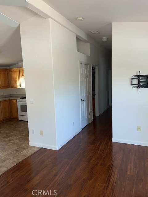 Photo - 5175 Tomahawk Way