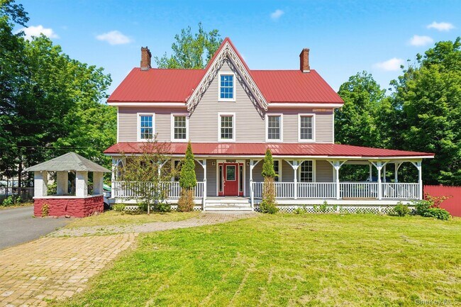 Building Photo - 1021 NY-32