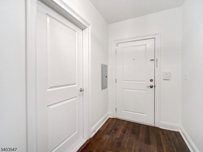 Photo - 90 Clinton Ave