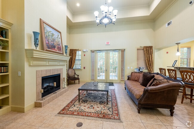 Clubhouse Lobby