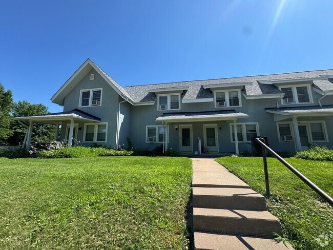Building Photo - For Rent – Pet-Friendly 2 Bed, 1 Bath Town... Rental