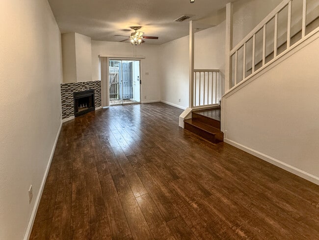 Photo - 12273 Apricot Dr