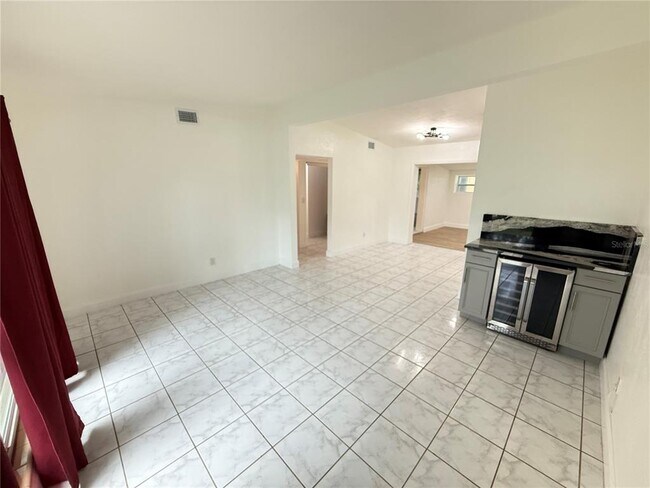 Photo - 4394 Pompano Dr SE
