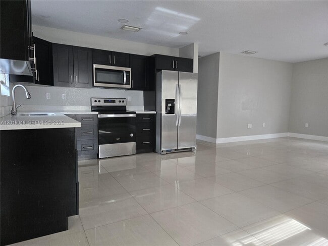 Photo - 1707 NW 68th Terrace Unidad 1