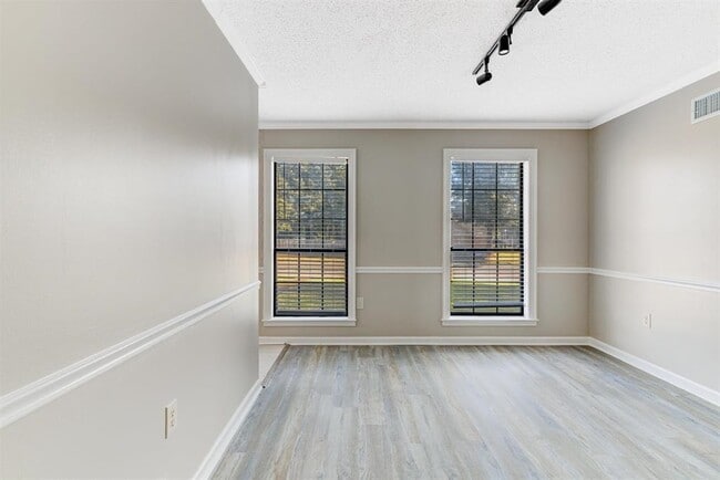 Photo - 7801 Autumn Creek Dr