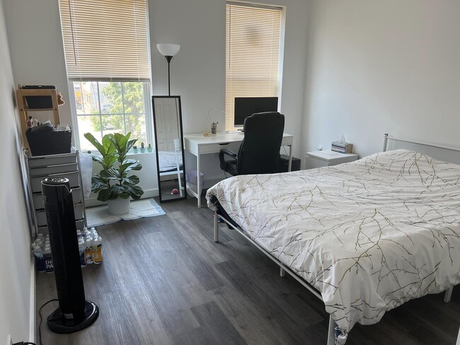 Photo - 108 W 26th St Unidad 108 West Rental
