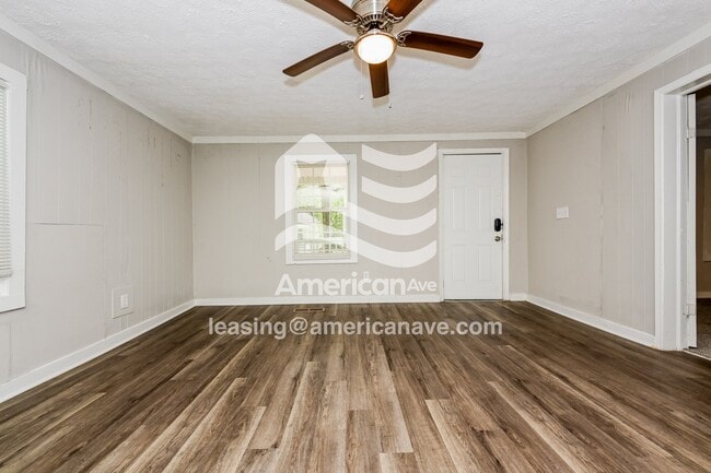 Photo - 214 Peachtree St