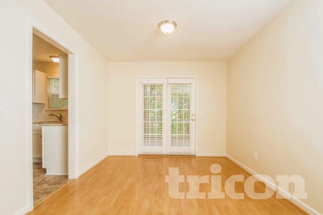 Photo - 3212 W Yorkshire Ct