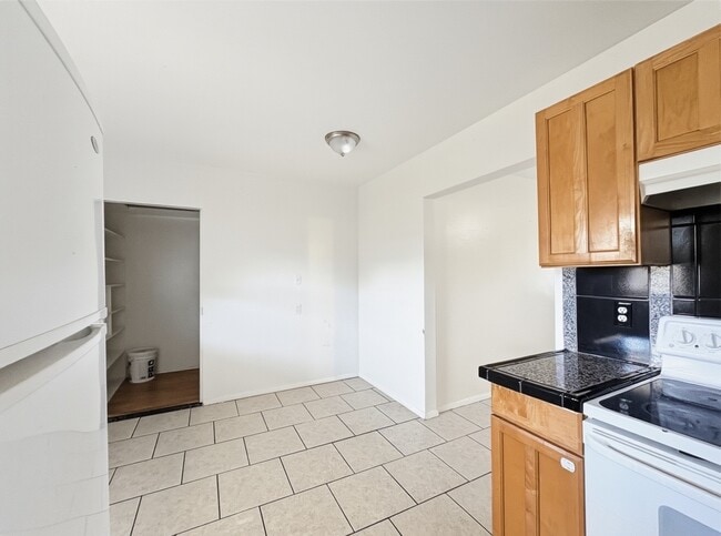 Photo - 2715 E Glenrosa Ave