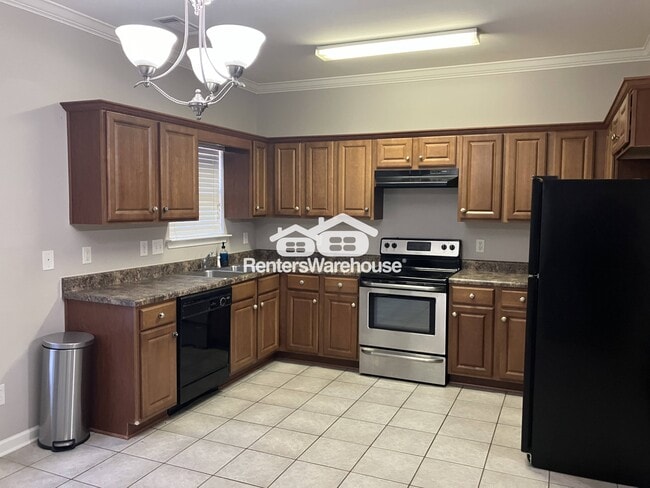 Photo - 261 Oxmoor Pl