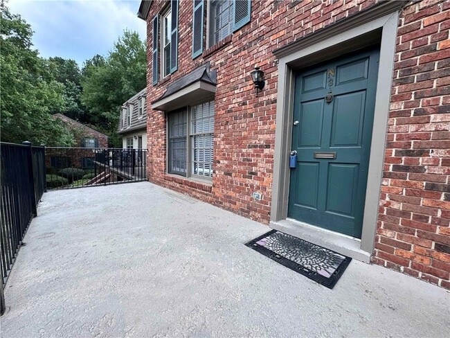 Photo - 3091 Colonial Way Unit 3