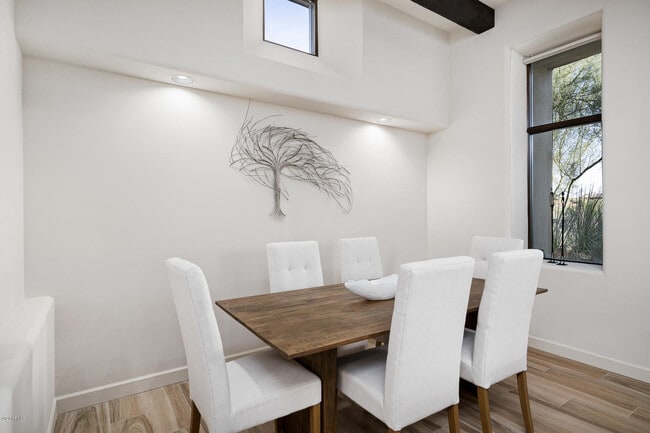 Photo - 10071 E Graythorn Dr