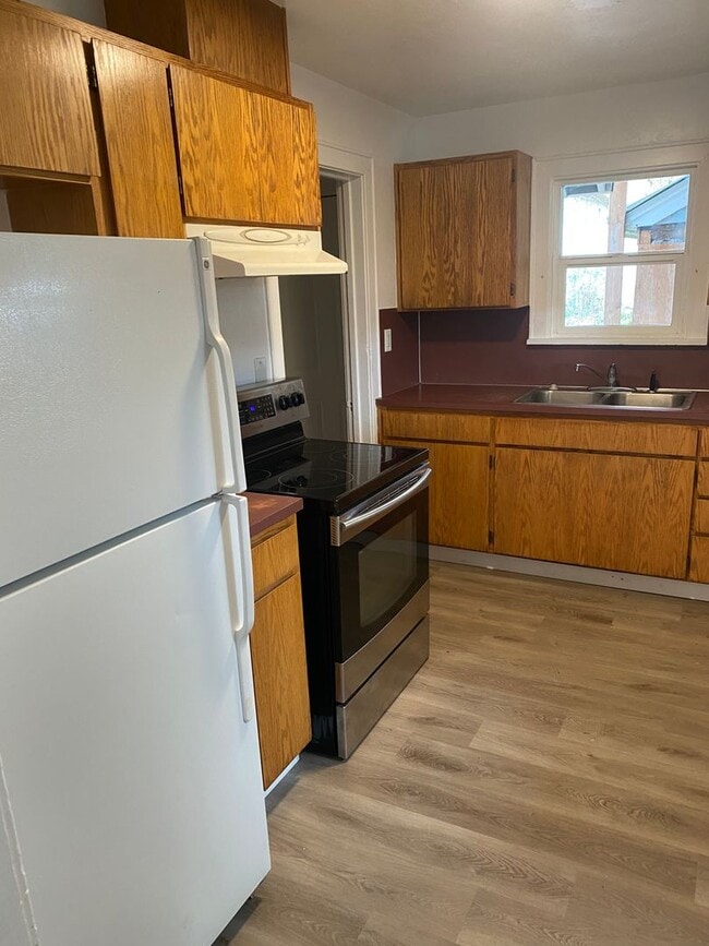 Photo - Newly Updated in Desirable Springfield Neighborhood!