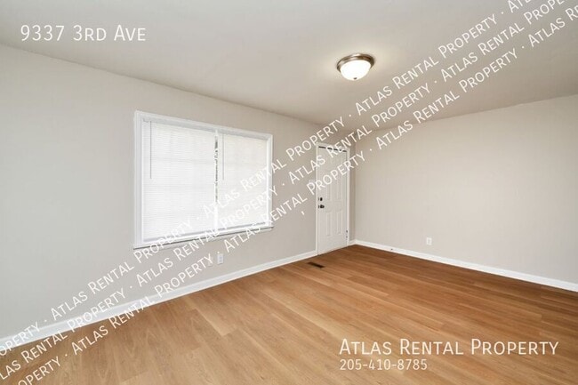 Photo - 9337 3rd Ave