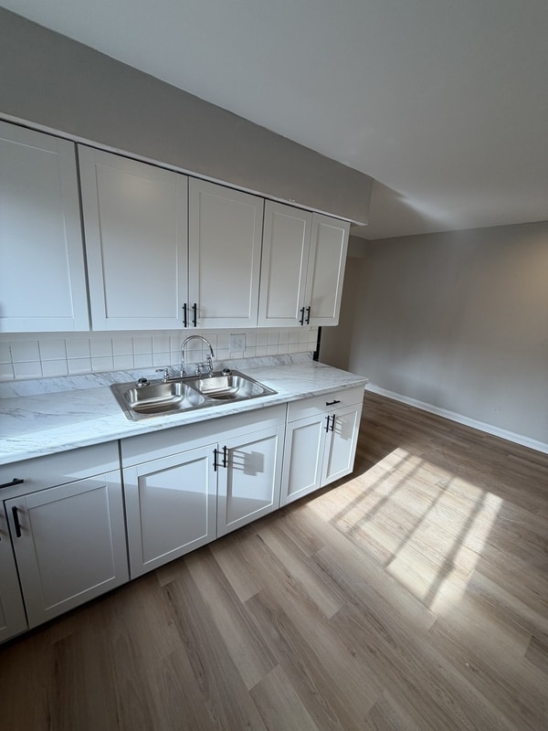 Photo - 7139 Eastlawn Dr