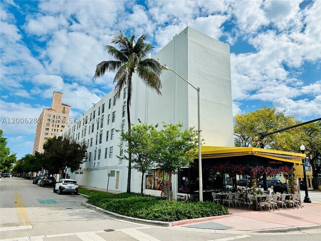 Building Photo - 710 Washington 321 Unit 321