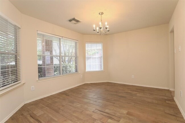 Photo - 13127 Bach Elm St