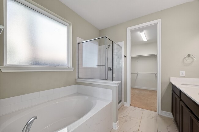 Photo - 2131 Islawild Wy