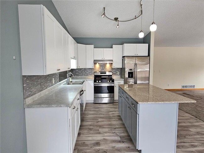 Photo - 7035 Edenvale Blvd Townhome