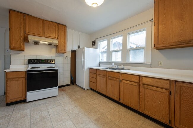Photo - Beautiful 4 Bedroom Home Located on North Beacon Hill!