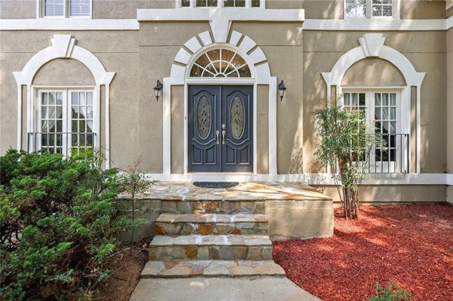 110 Weedon Ct