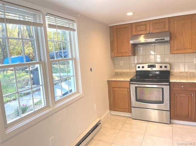 Photo - 185 Osborne Hill Rd Unit 2