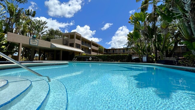 Pool - Hawaiian Palms Rental