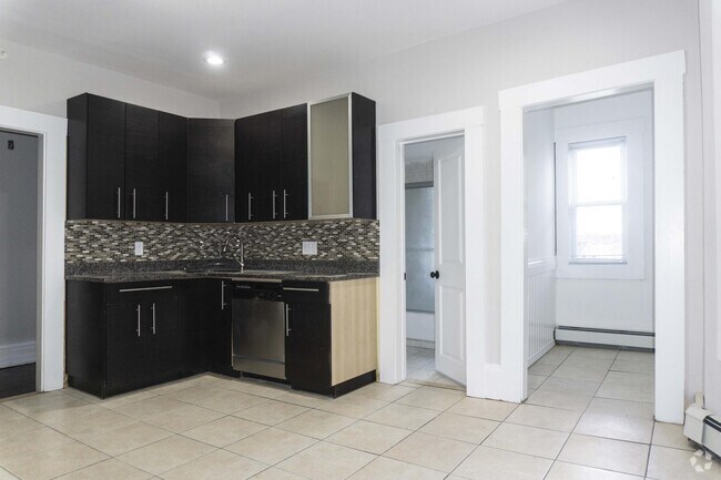 Building Photo - 3149 Washington St Rental