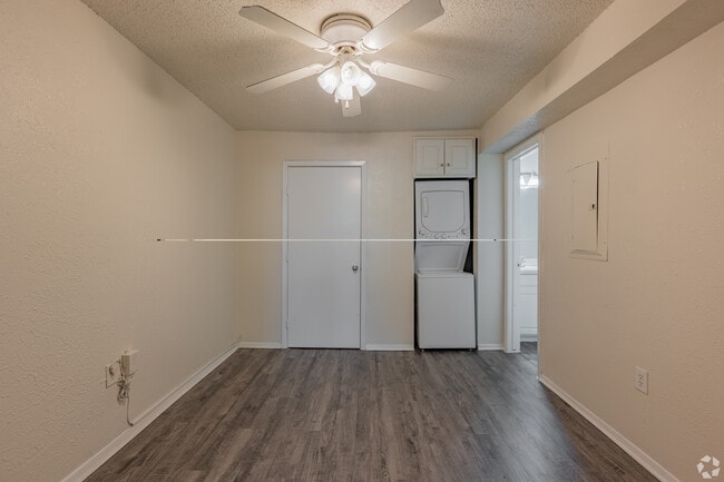 Photo - University View Denton