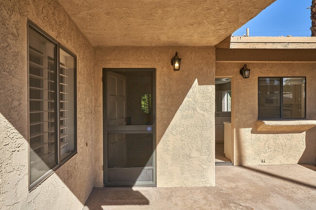 Photo - 72754 Pitahaya St