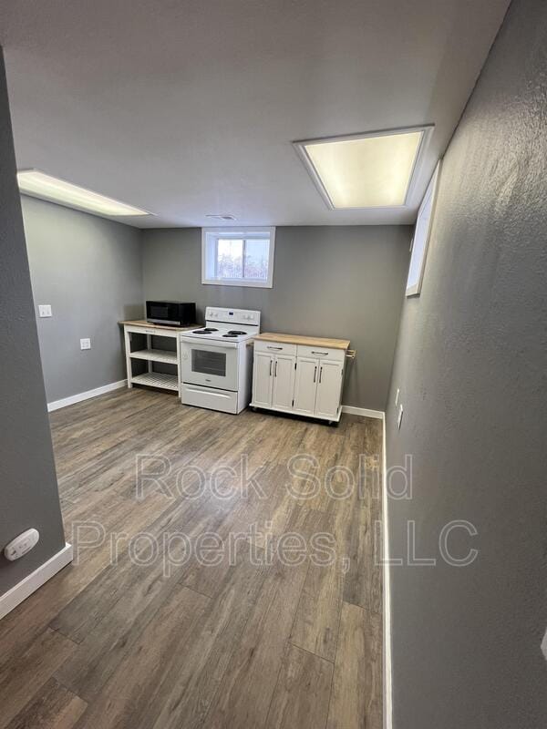 Photo - 2104 E 12th St