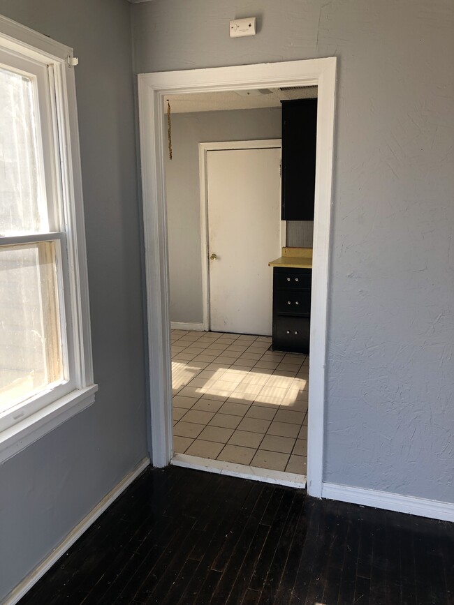 Photo - 312 S Georgia St