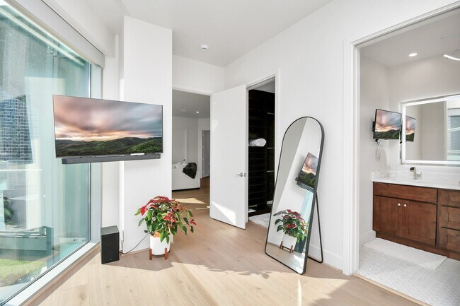 Photo - 1600 Post Oak Blvd Unit 807