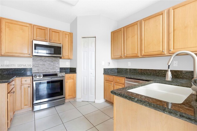 Photo - 11552 NW 69th Terrace